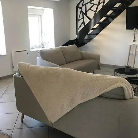 La Campagne Proche De Charleville-mezieres Holiday home *